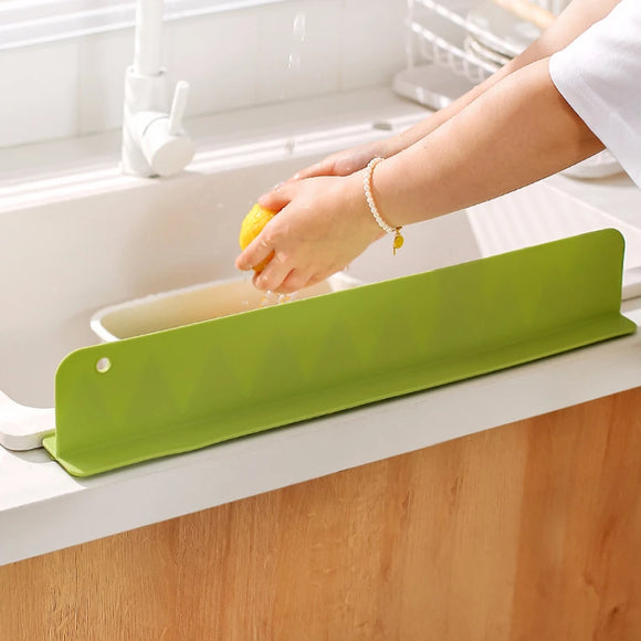 Eco-Friendly Kitchen Sink Splash Guard Kawashima Anti-Splash Baffle Easy-to-Clean Silicone Safe & Sustainable